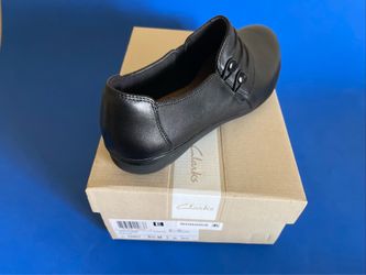 8 1/2 Clarks Women Everlay Romy Slip-On Black Leather Cuir Noir Shoes - Soft Cushion