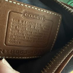 coach cross body  bag 