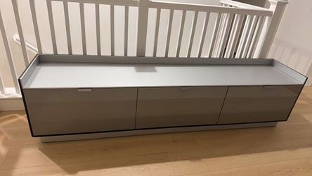 Floor cabinet\Media Console