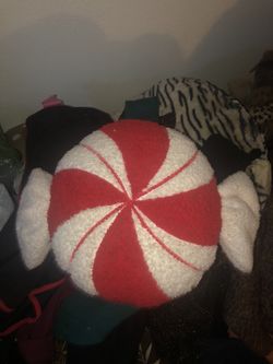CANDYCANE PILLOW 