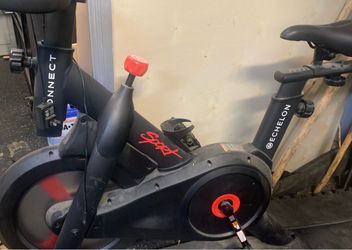 Echelon indoor spin bike