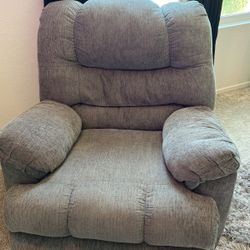 Rocking Chair/ Recliner