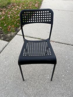 IKEA ADDE Plastic Chair - Black