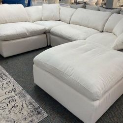 Savesto Ivory Modular Sectional