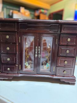 Vintage Jewelry Box: Stained Glass Roses Cherry Wwod