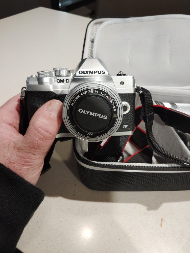 Olympus Iv With Exatras