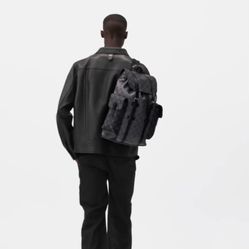 Louis Vuitton Backpack Read Description Below Before Buying Item $ 2 5 0