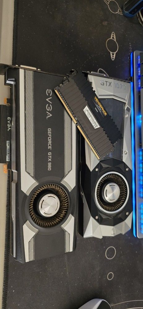 16gb DDR4 (2x8), 1070 FOUNDERS & EVGA 980