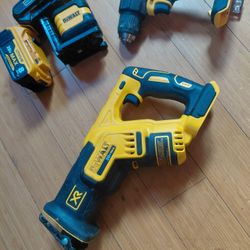 Lot Of Dewalt Tools 