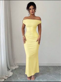 Yellow dress
