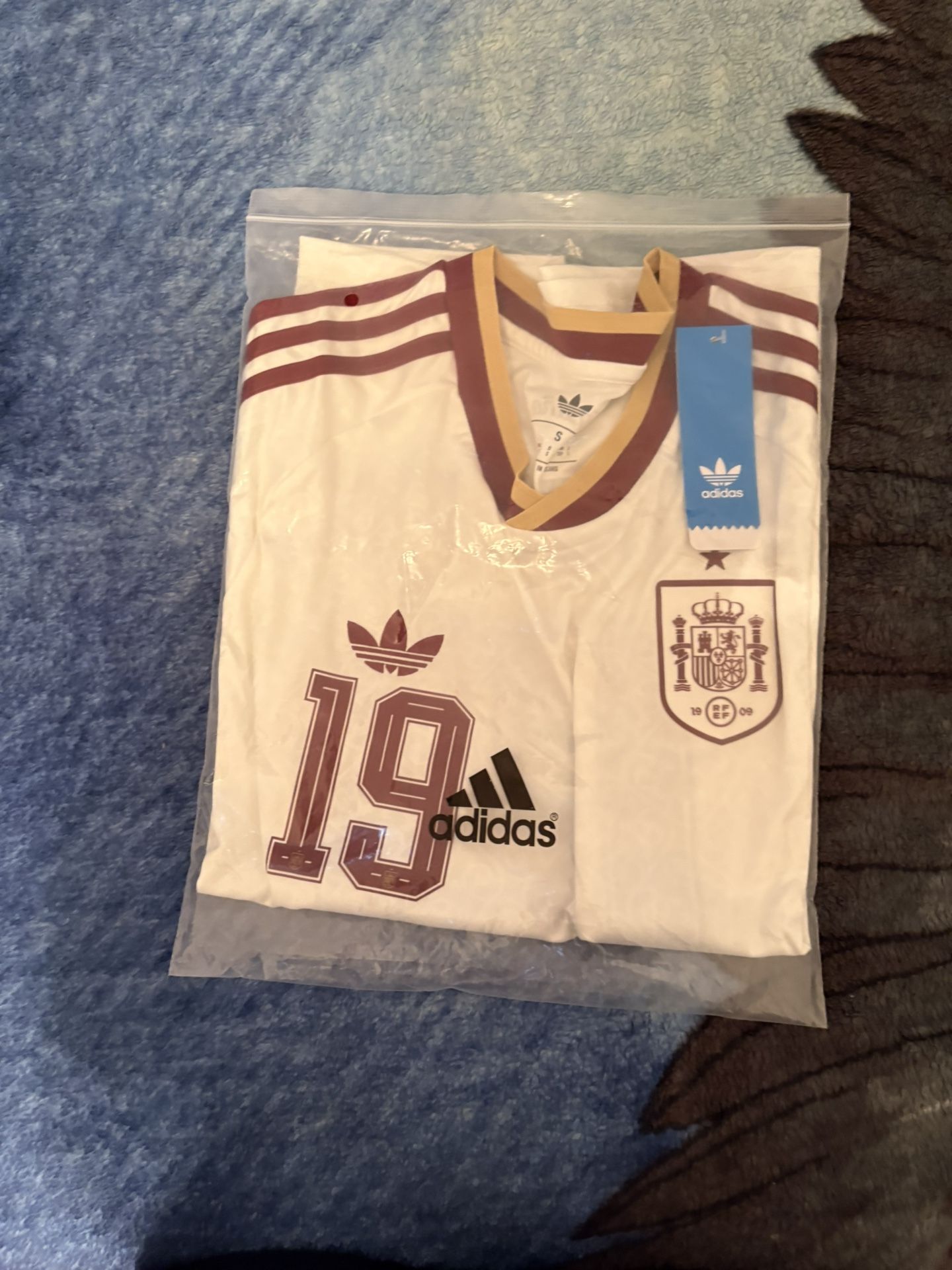 Spain Jersey With Lamine Yamal