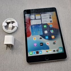 Apple iPad Mini 4 - Wifi - Like New 