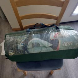 Coleman Eagle Rock 4 Person Tent