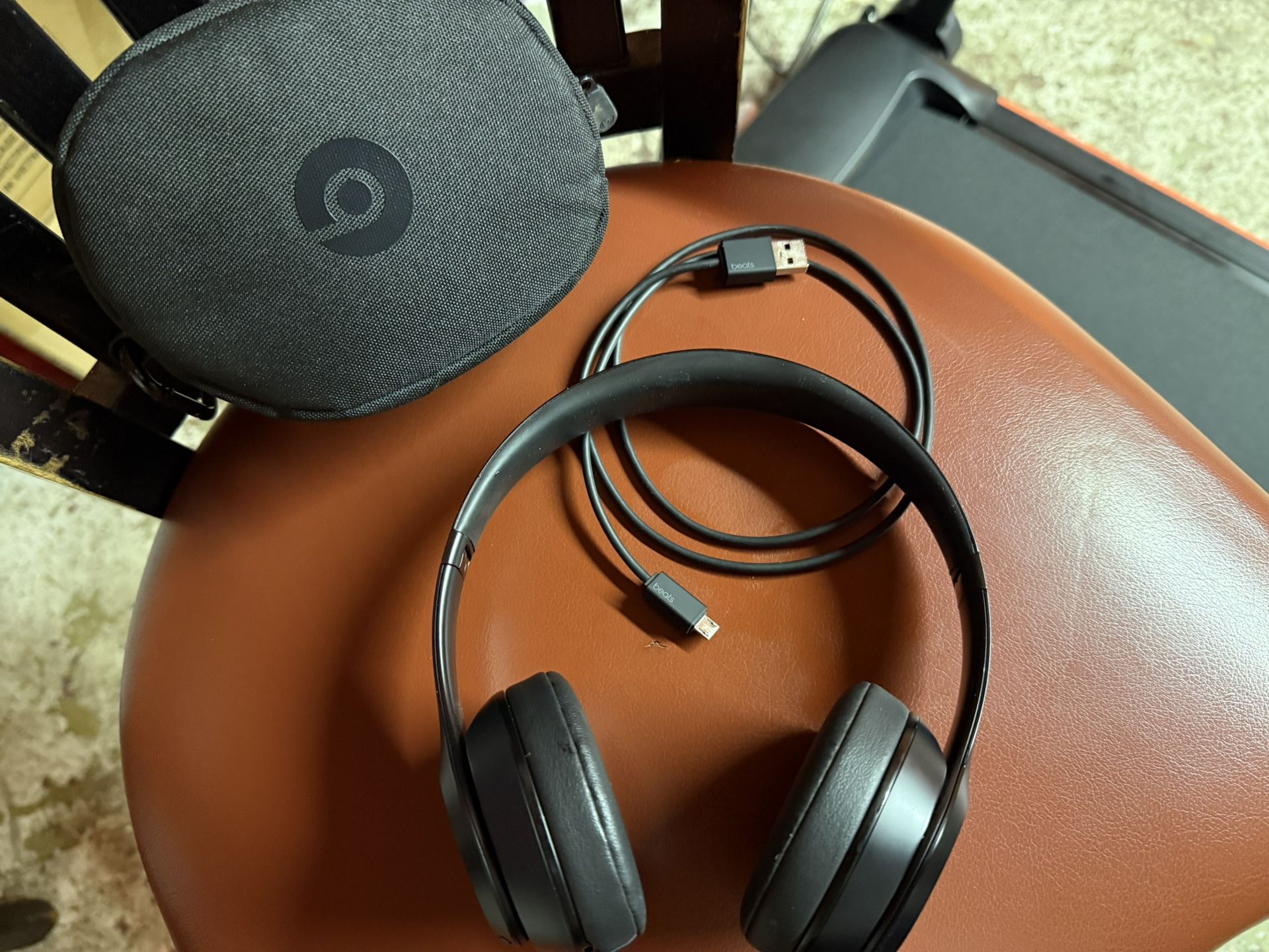beats headphones bluetooth 
