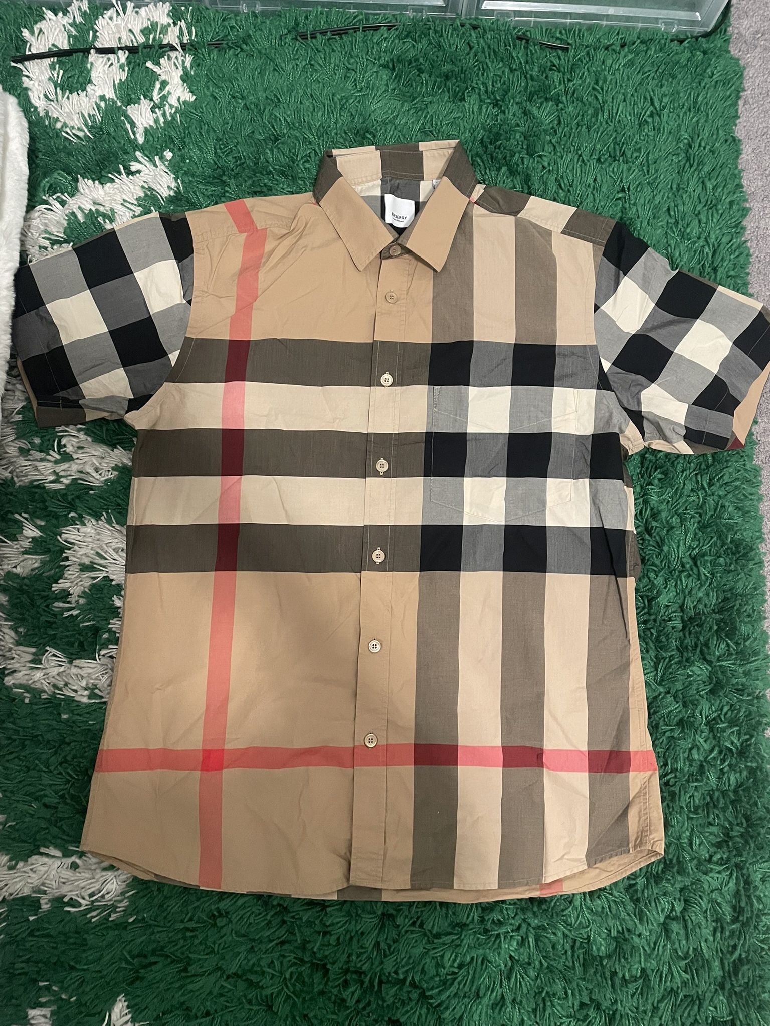 Burberry Button up 