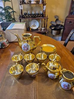 Gold gilded porcelain"Courting  Couple design