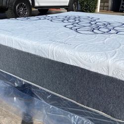 Cal King  Memory Foam