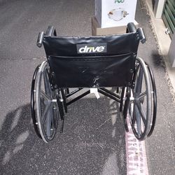 Bariatric Chair Hardly Used Selling Stuff From My Storage