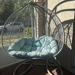 Double Person Outdoor Swing