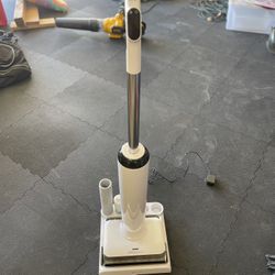 Wet Dry Mop. Like New