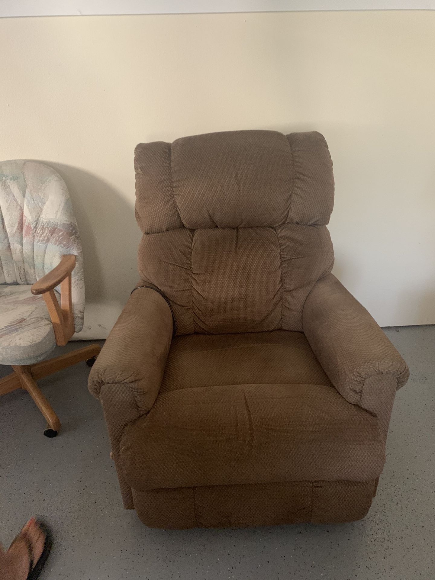 Lazeboy recliner