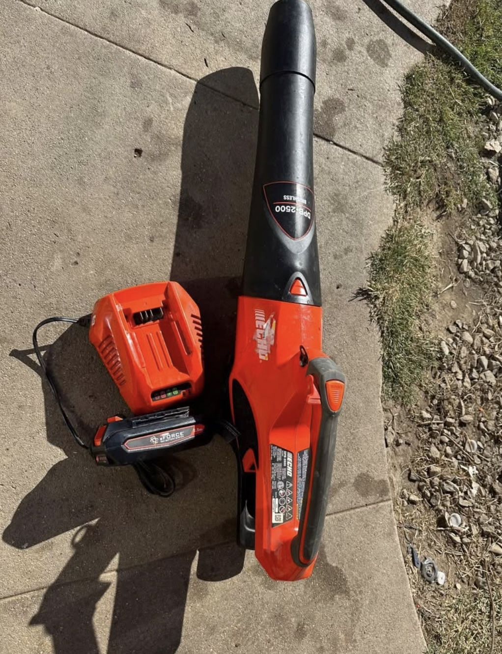ECHO eFORCE 56V 151 MPH 526 CFM Cordless Battery Powered