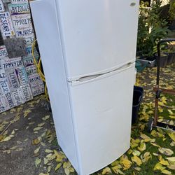 Apartment Refrigerator 