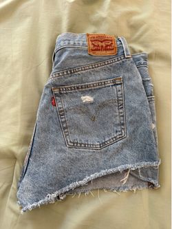 LEVIS SHORTS WOMEN