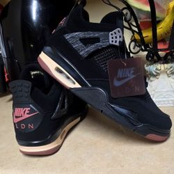 Air JORDAN 4
