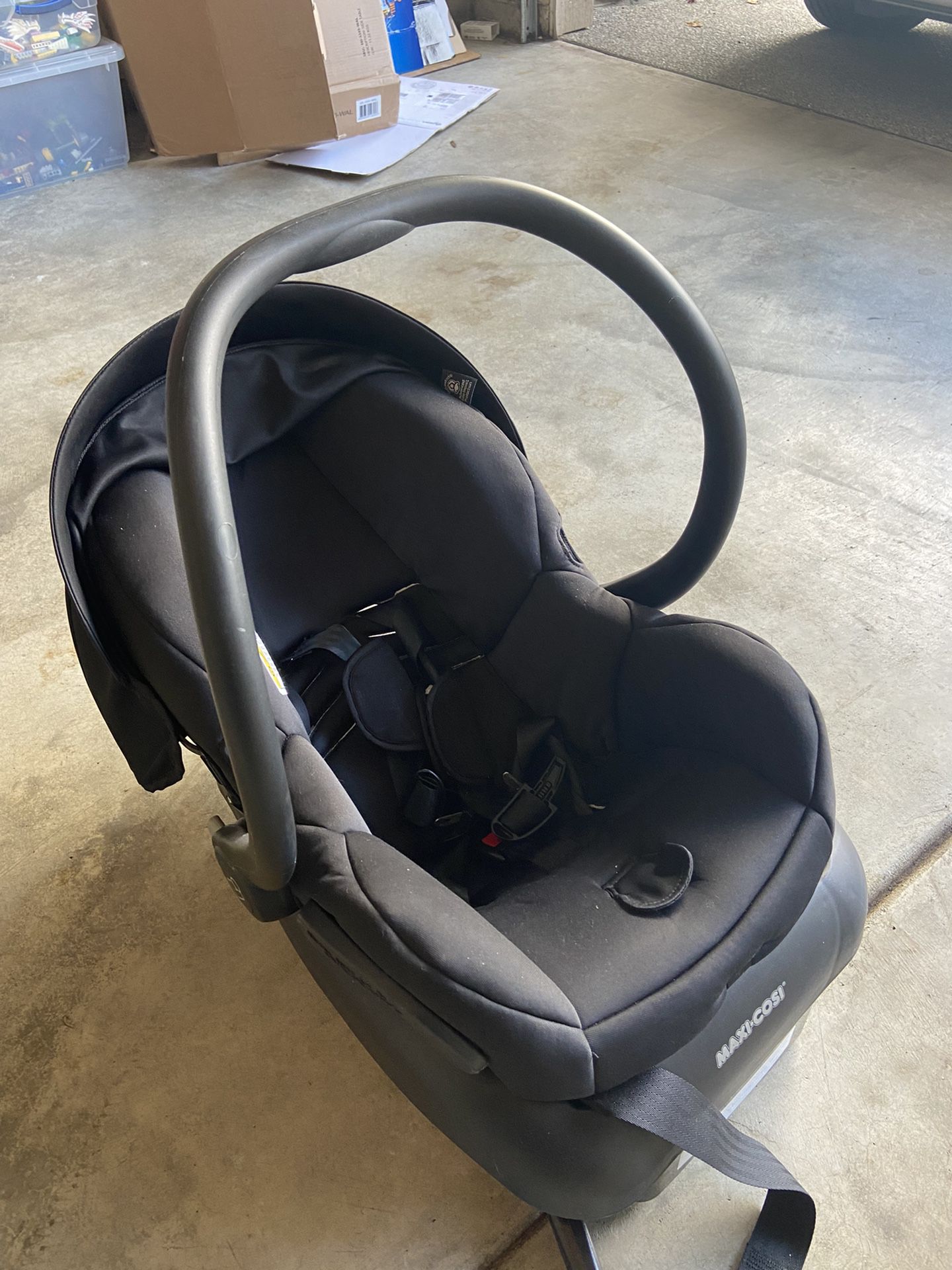 Maxi Cosi Infant Car Seat