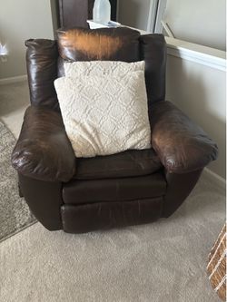 Leather sofa/chair