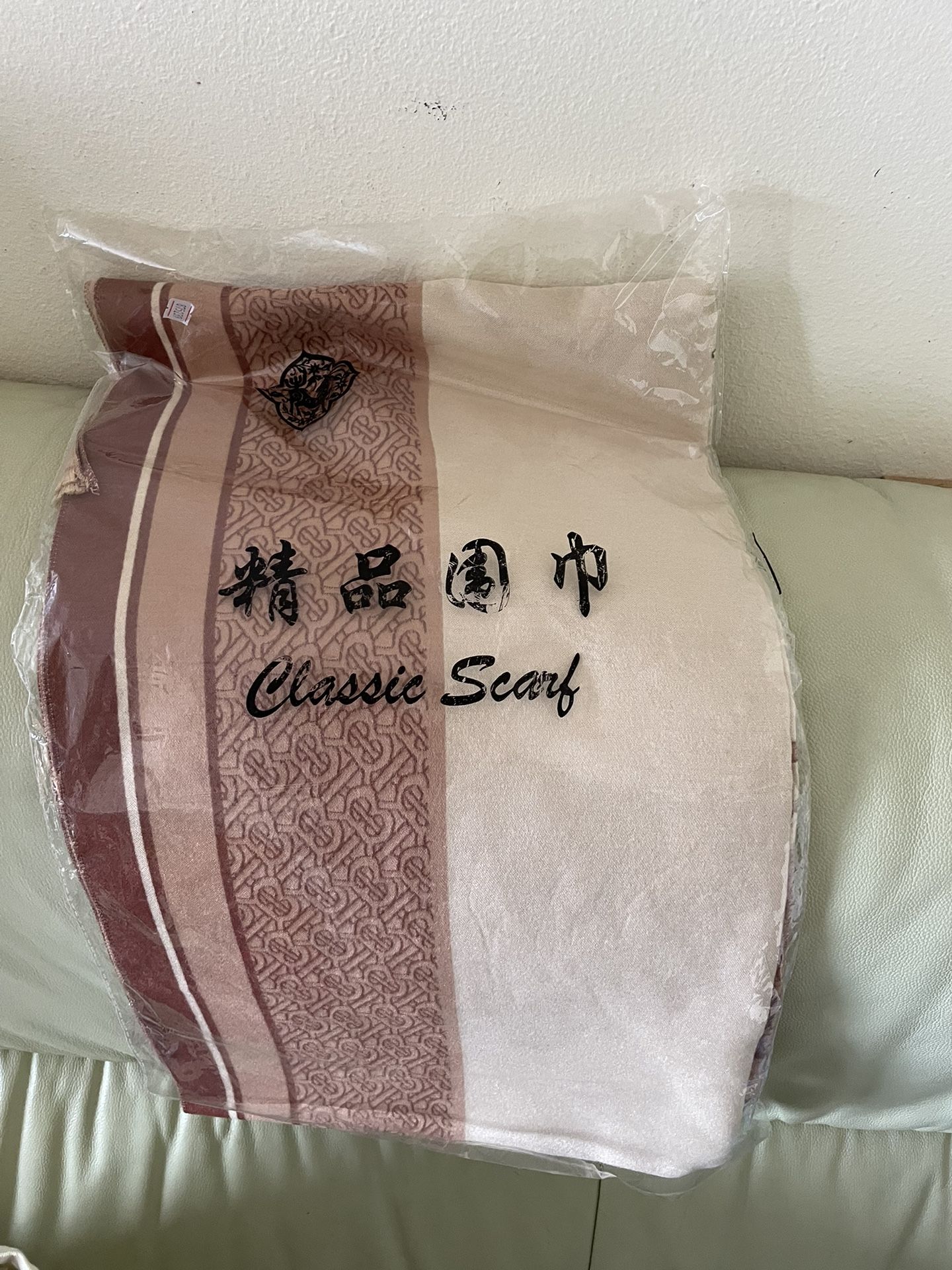 Ladies' shawl scarf
