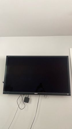 Sony Bravia Flat Screen TV