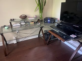 L-Shaped Glass Desk – Great Condition