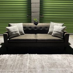 *Free Delivery* Modern Couch Sofa