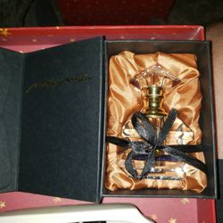 2 reflective crystal perfume bottle