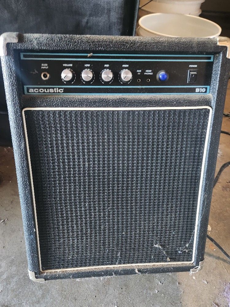Bass Amp ACOUSTIC BRAND