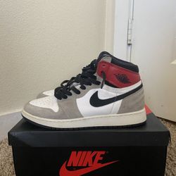 Jordan 1 retro high OG smoke grey