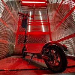 Electric scooter