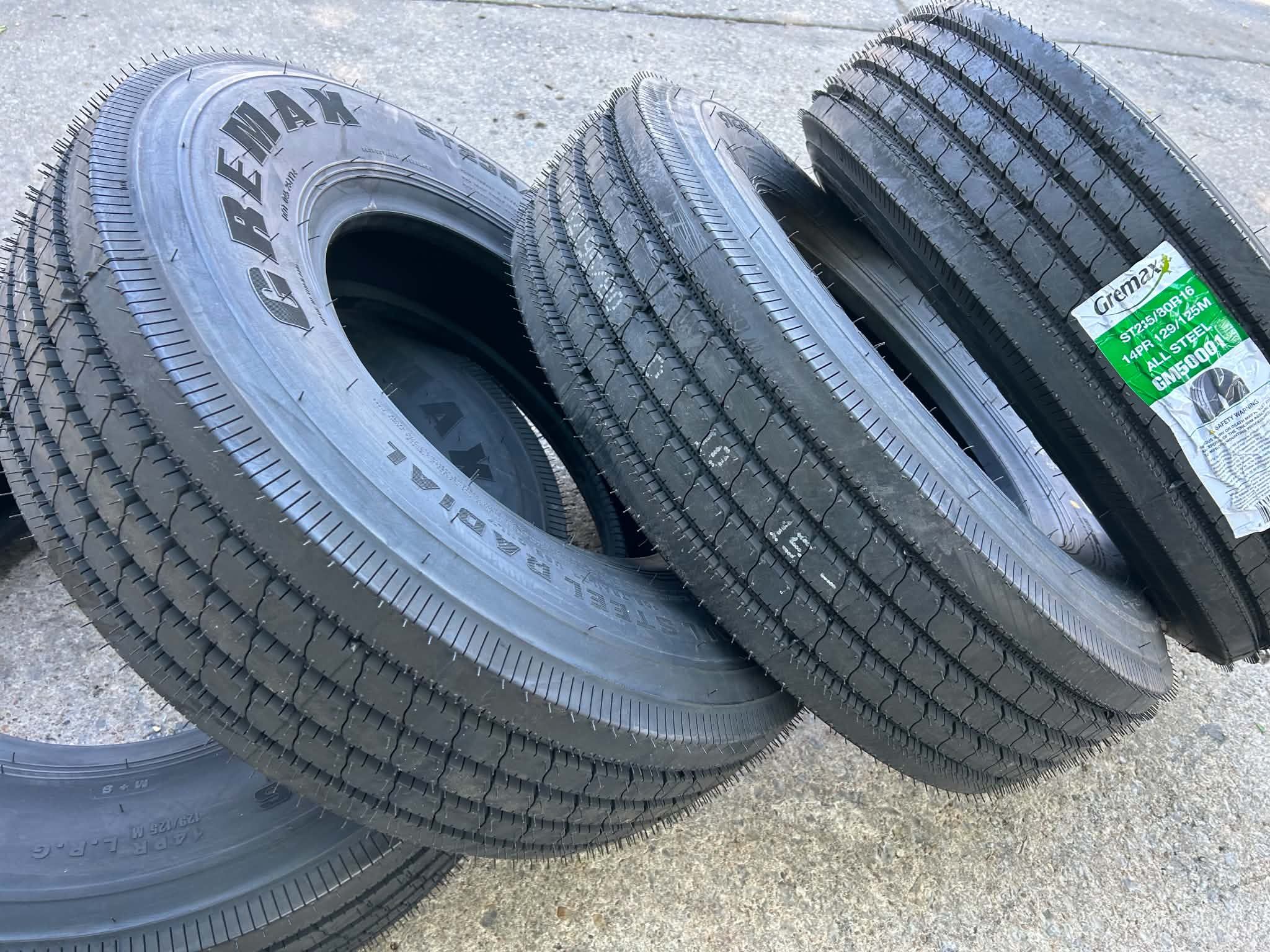 235 80 16 ST GREMAX TRAILER NEW TIRES