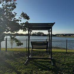 Outdoor Swing 