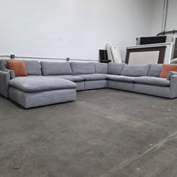 New Years Sale‼️7pc Sectional Couch- Free Delivery‼️