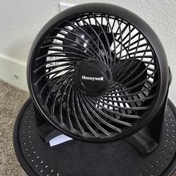 Honeywell HT-900 TurboForce Air Circulator Fan Black