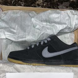 Nike SB Dunk Low FOG Sz 9