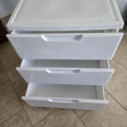 Plastic Stand With Drawers 