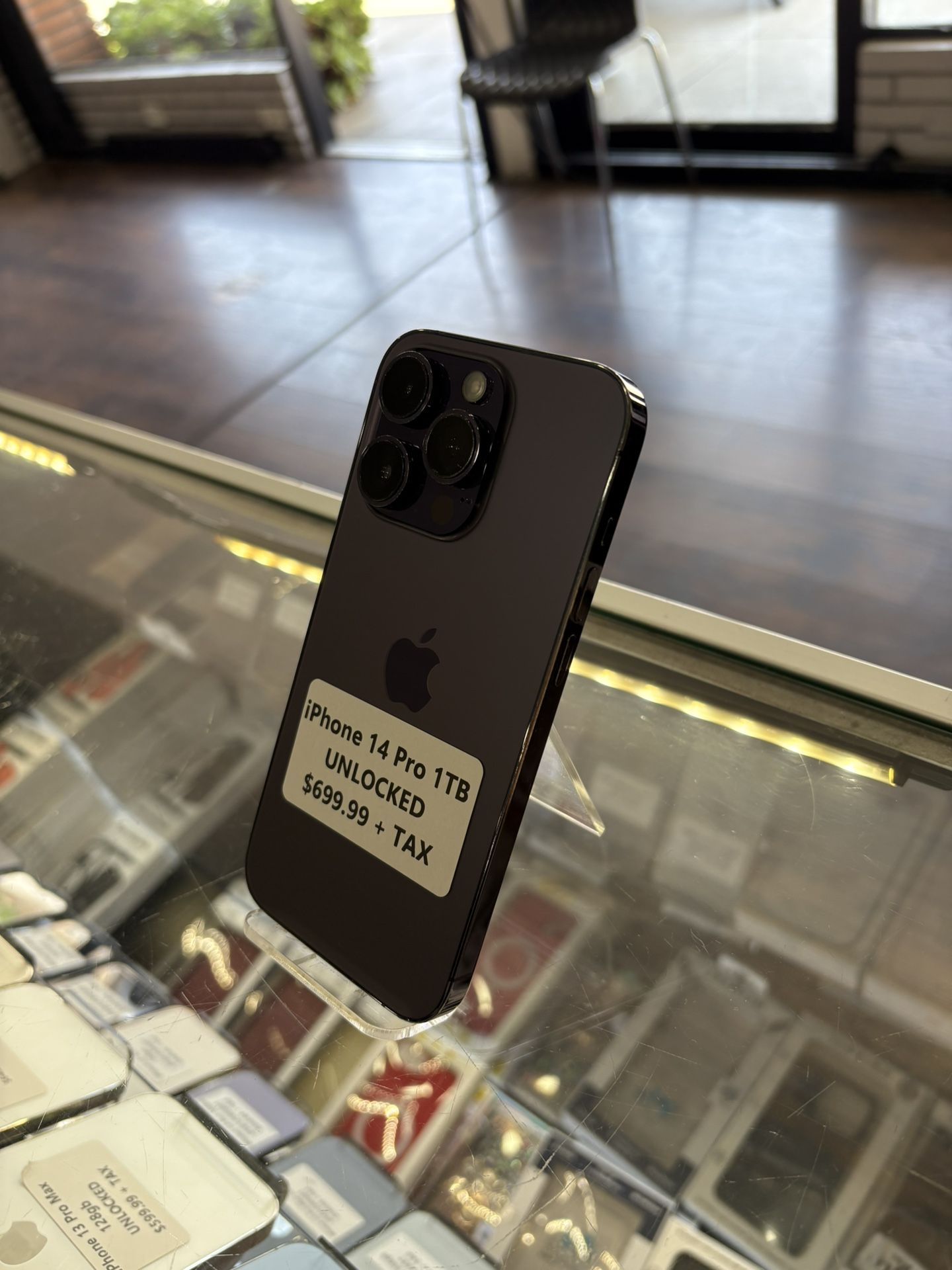 iPhone 14 Pro 1TB Aka 1000GB UNLOCKED