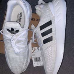 Shoes Adidas for Sale in Corona CA OfferUp