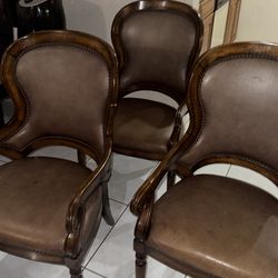 Dinning table with chairs