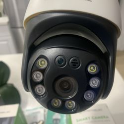 1. OPEN BOX. SYMYNELEC P4 WIRELESS WIFI SECURITY SMART  BULB CAMERA  OPEN BOX  