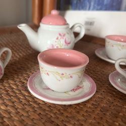 Barbie Teacup Set